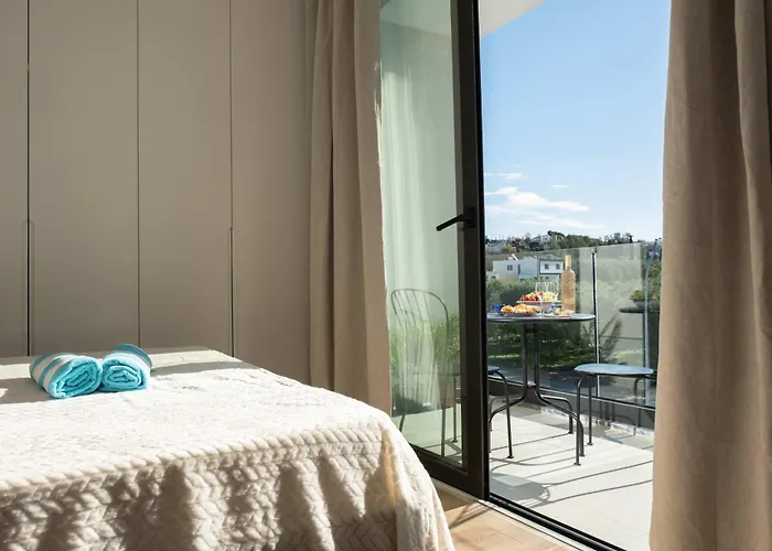 Special Launch Price!family Friendly Vila Klorakas