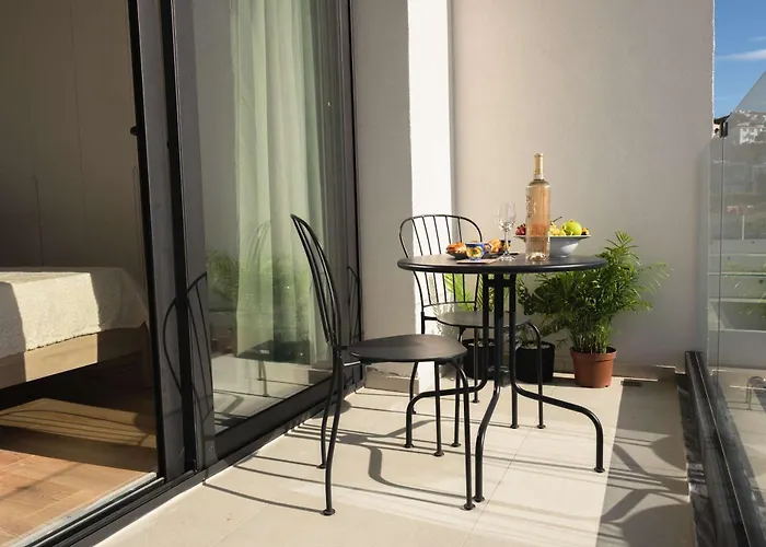 Special Launch Price!family Friendly Vila Klorakas