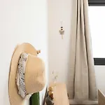 Special Launch Price!family Friendly Klorakas