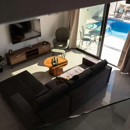 Special Launch Price!family Friendly Вилла *