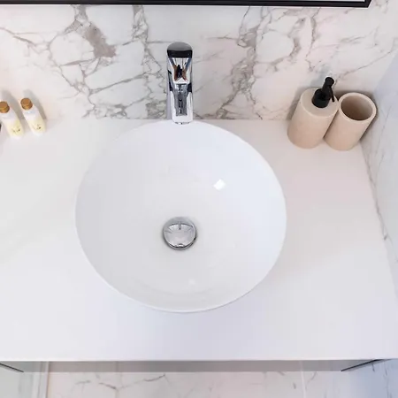 Special Launch Price!family Friendly Вилла Хлоракас