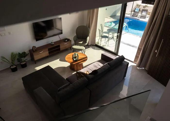 Special Launch Price!family Friendly Villa *