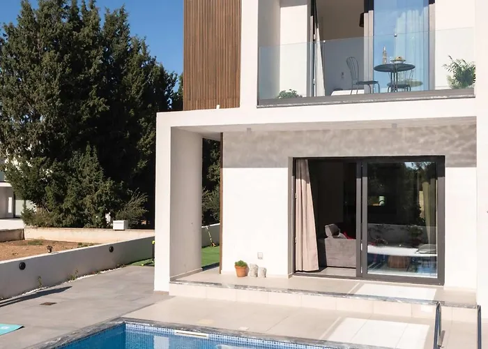 Special Launch Price!family Friendly *